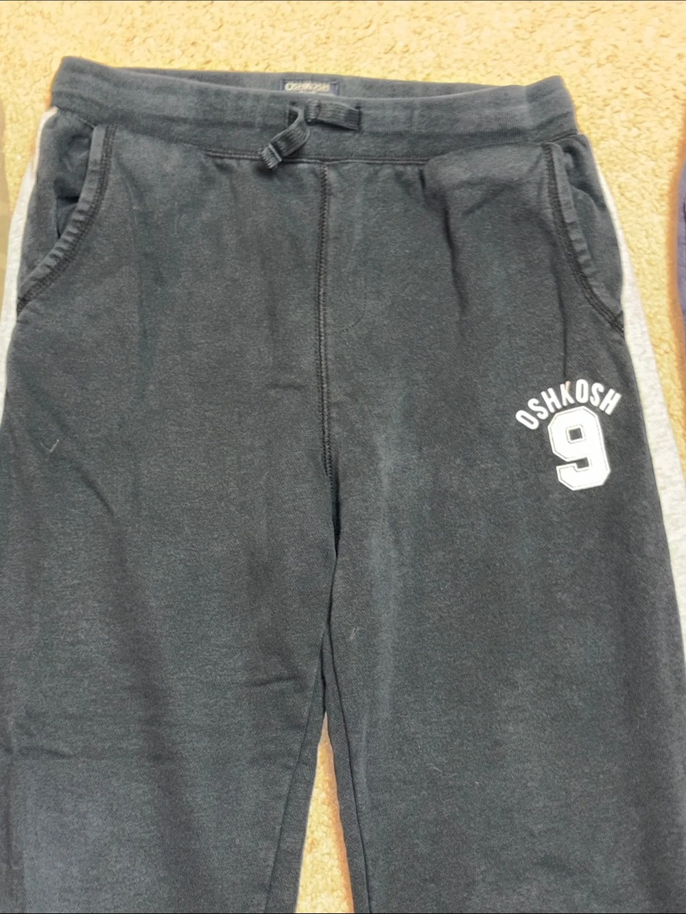 OshKosh B'gosh 3-Pack Jogger Sweatpants in Olive Camo, Navy, and Red